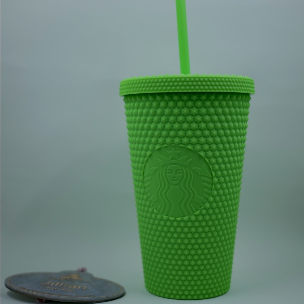 BNWT 🧙 Grande Green Studded Starbucks Cup